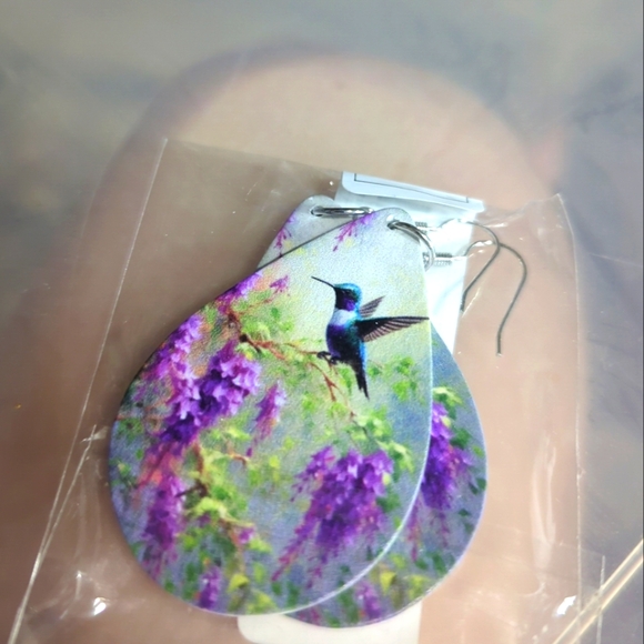 Hummingbird Double Side Acrylic Teardrop Dangle Earrings - NWT 2 1/4" - Picture 2 of 5